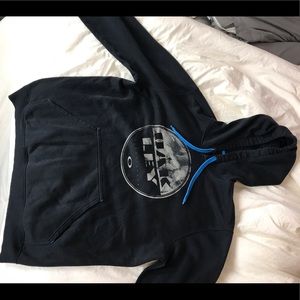 Men’s Oakley hoodie